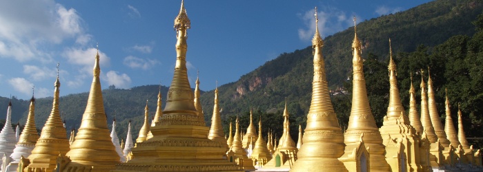 PC278611 Pindaya Stupa field